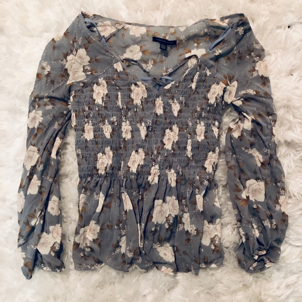 Blue Floral American Eagle Top